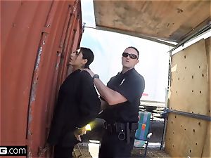 bang the Cops Latina doll caught deep-throating a cops schlong